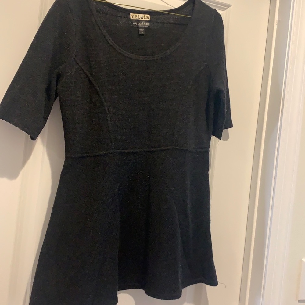 Relais peplum sweater 3/4 sleeve for Pea in the Pod